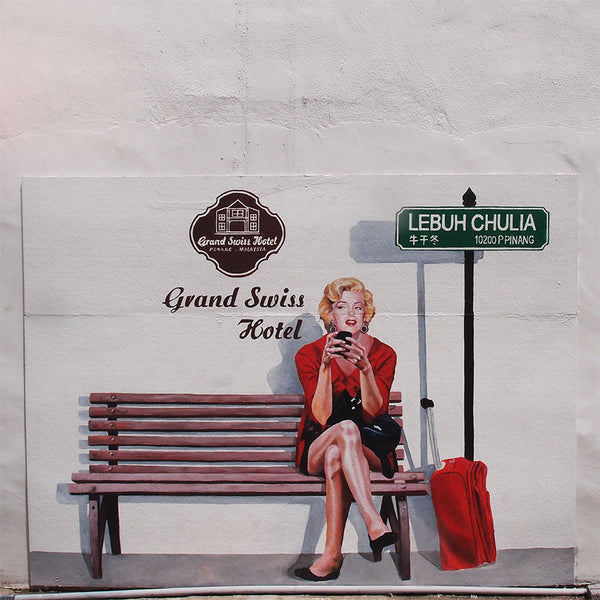 Marilyn Monroe Check in Grand Swiss Hotel in Penang, Street Art