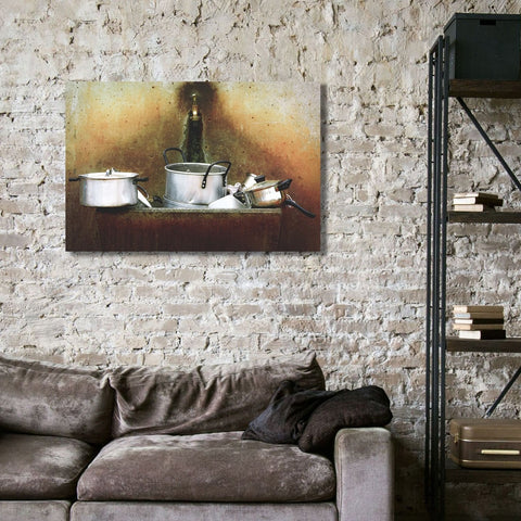 Dish, Grunge Vintage Style