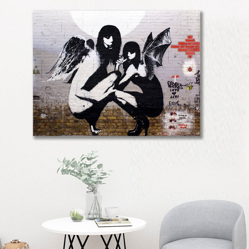 Two Girls Angels, Street Art
