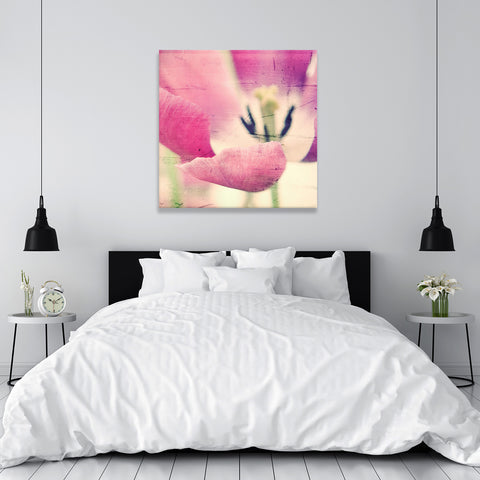 Tulip Flower in Grunge style