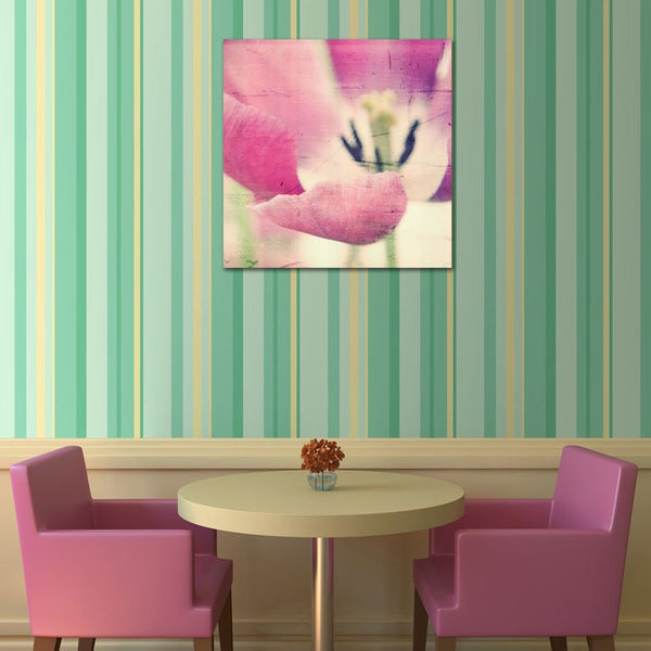 Tulip Flower in Grunge style