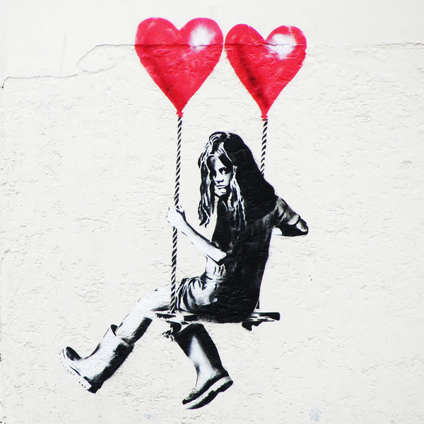 Swinging Girl, Graffiti